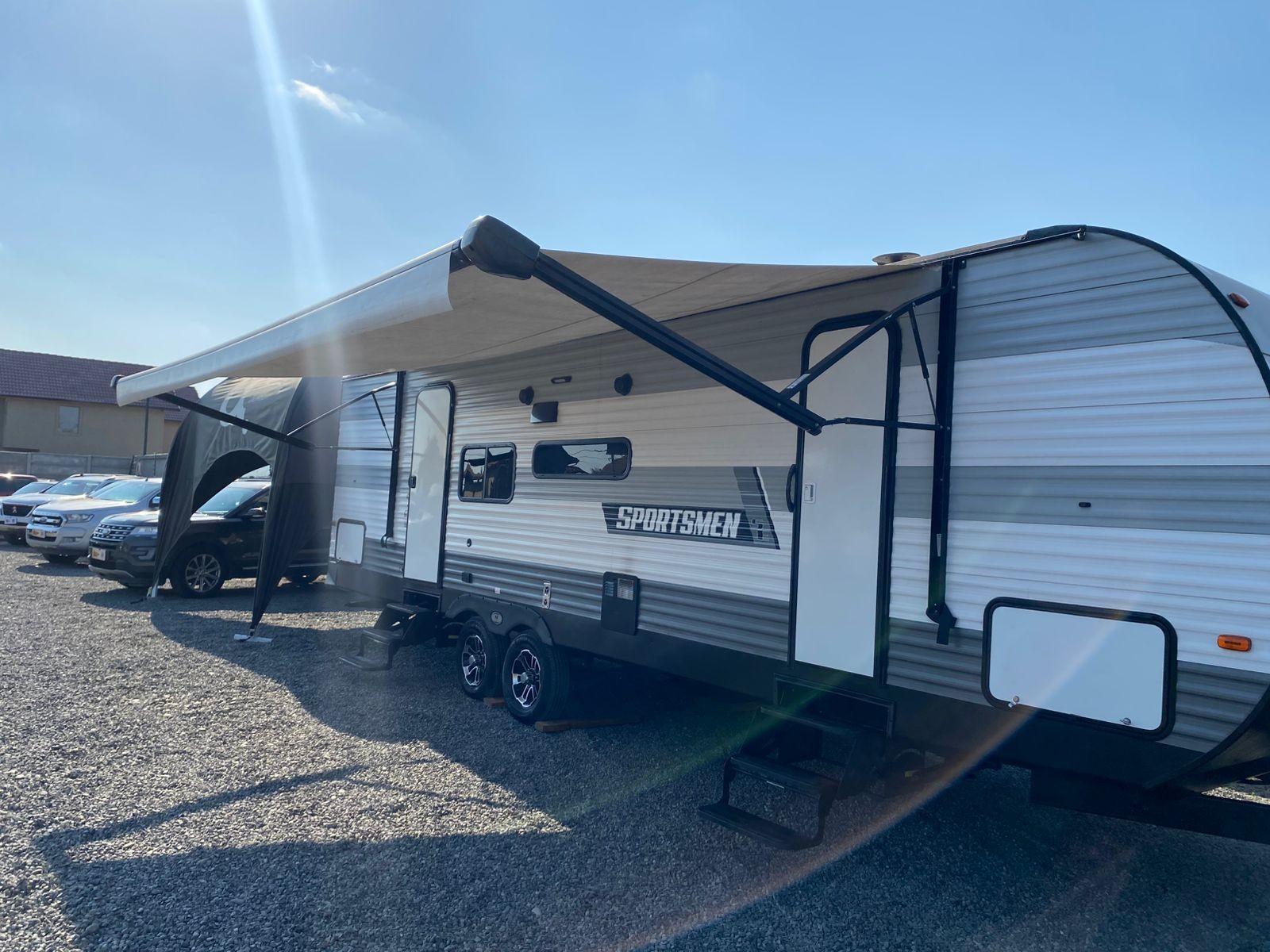 MOTORHOME / CASA RODANTE CASA RODANTE SPORTSMEN 2022 EXCELENTE ESTADO - MANTENCIONES AL DÍA - FULL MOTOR