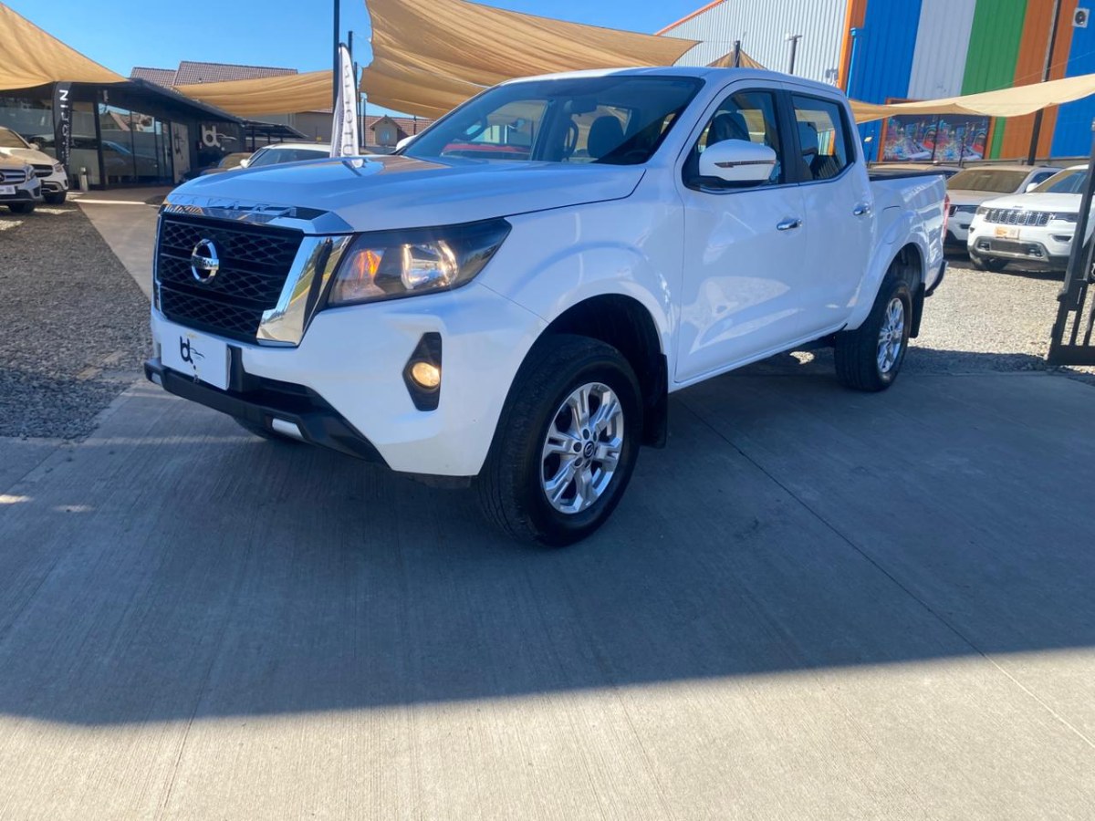 NISSAN NAVARA 2.3 4x4 2022 MARAVILLOSO ESTADO - UNICO DUEÑO - DOS LLAVES - FULL MOTOR