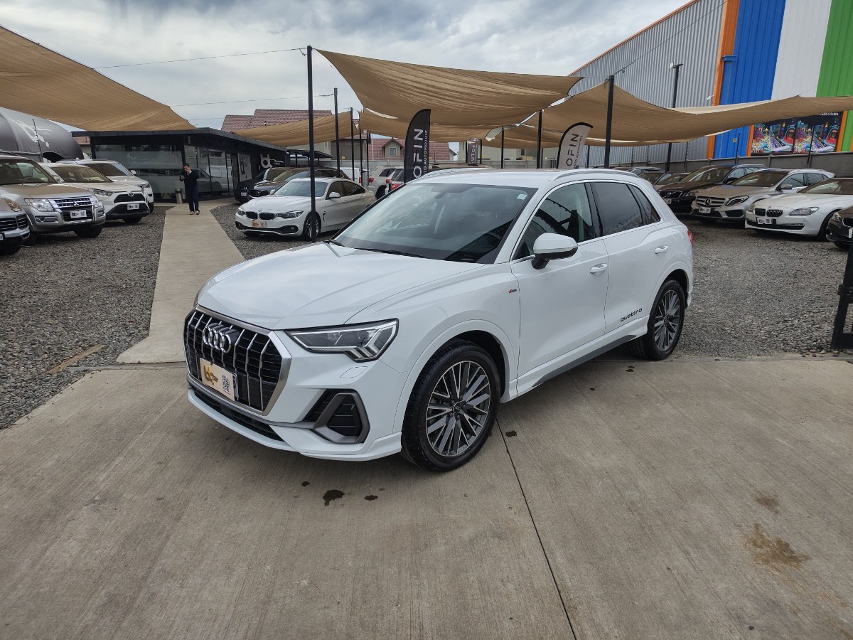 AUDI Q3 QUATTRO 40 TFSI AT 2022 MANTENCIONES EN LA MARCA - DOS LLAVES - FULL MOTOR