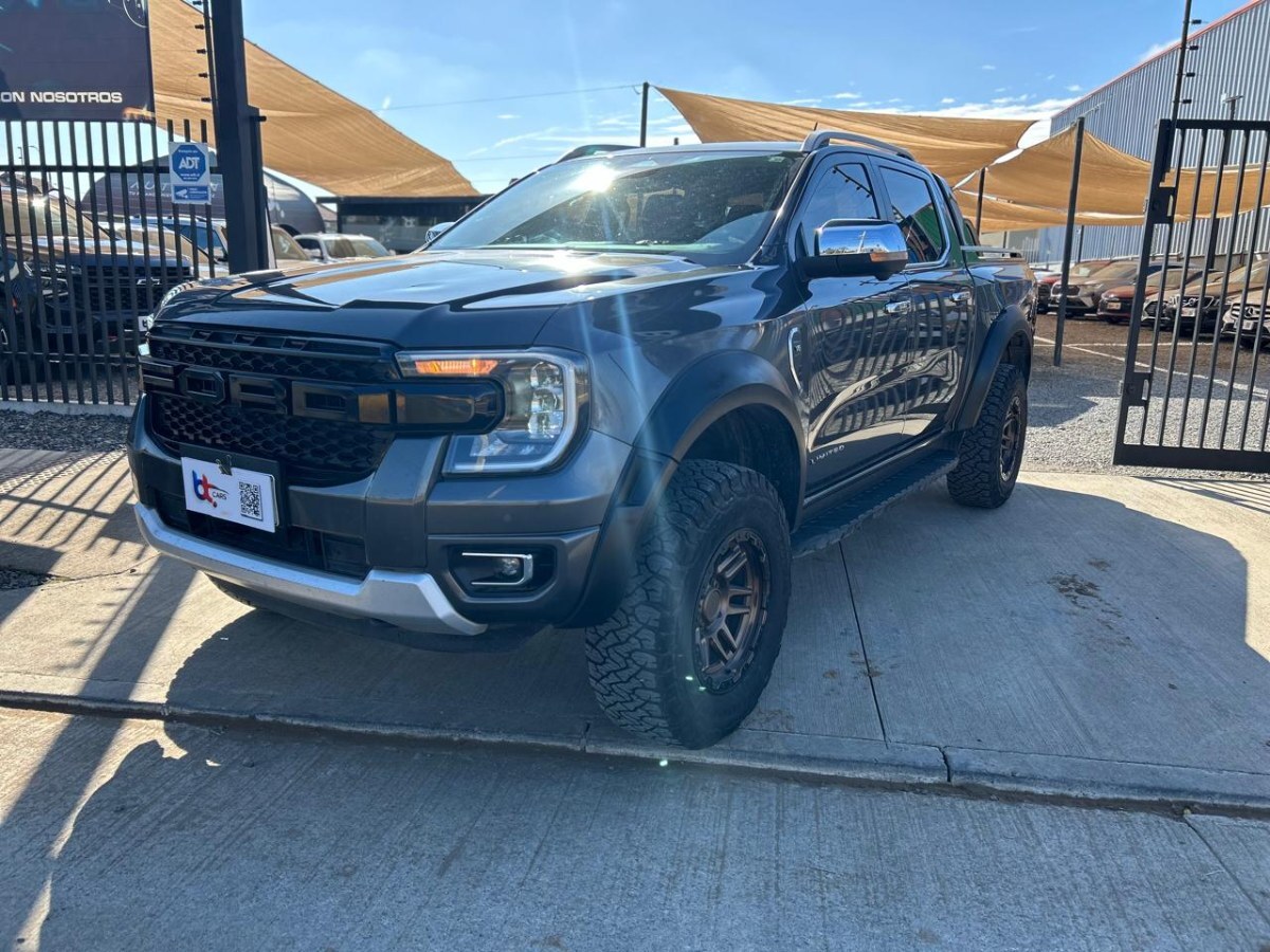 FORD RANGER LTD 4X4 V6 3.0 AUT 2024 DOCUMENTACION AL DÍA; EXCELENTE ESTADO. - FULL MOTOR