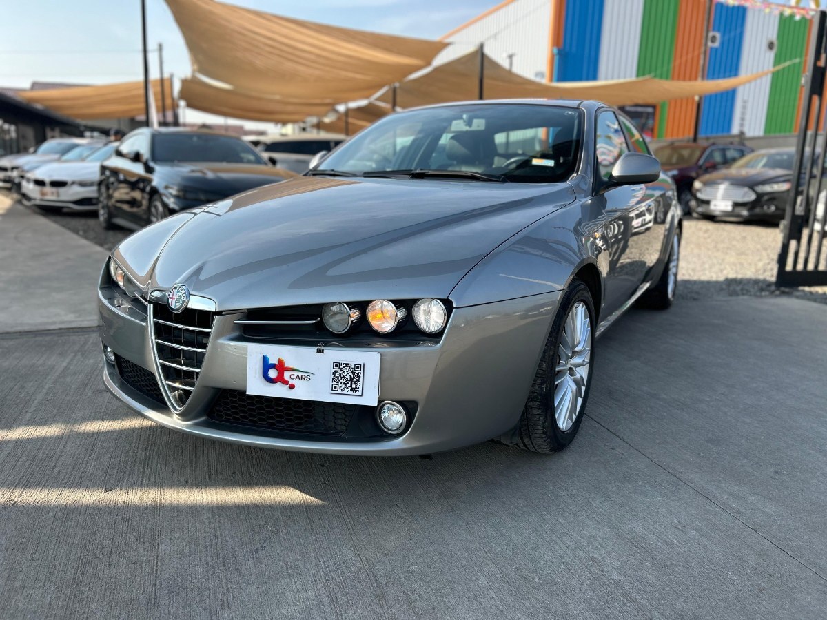 ALFA ROMEO 159 SELESPEED 2.2 AUT 2013 EXCELENTE ESTADO, DOS LLAVES. - FULL MOTOR