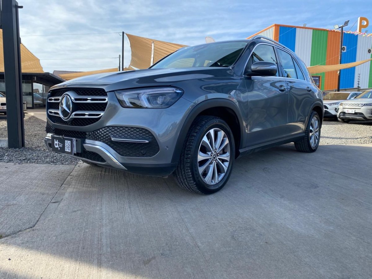 MERCEDES-BENZ GLE 300D 4MATIC 2021 UNICO DUEÑO - MANTENCIONES EN LA MARCA - DOS LLAVE - FULL MOTOR