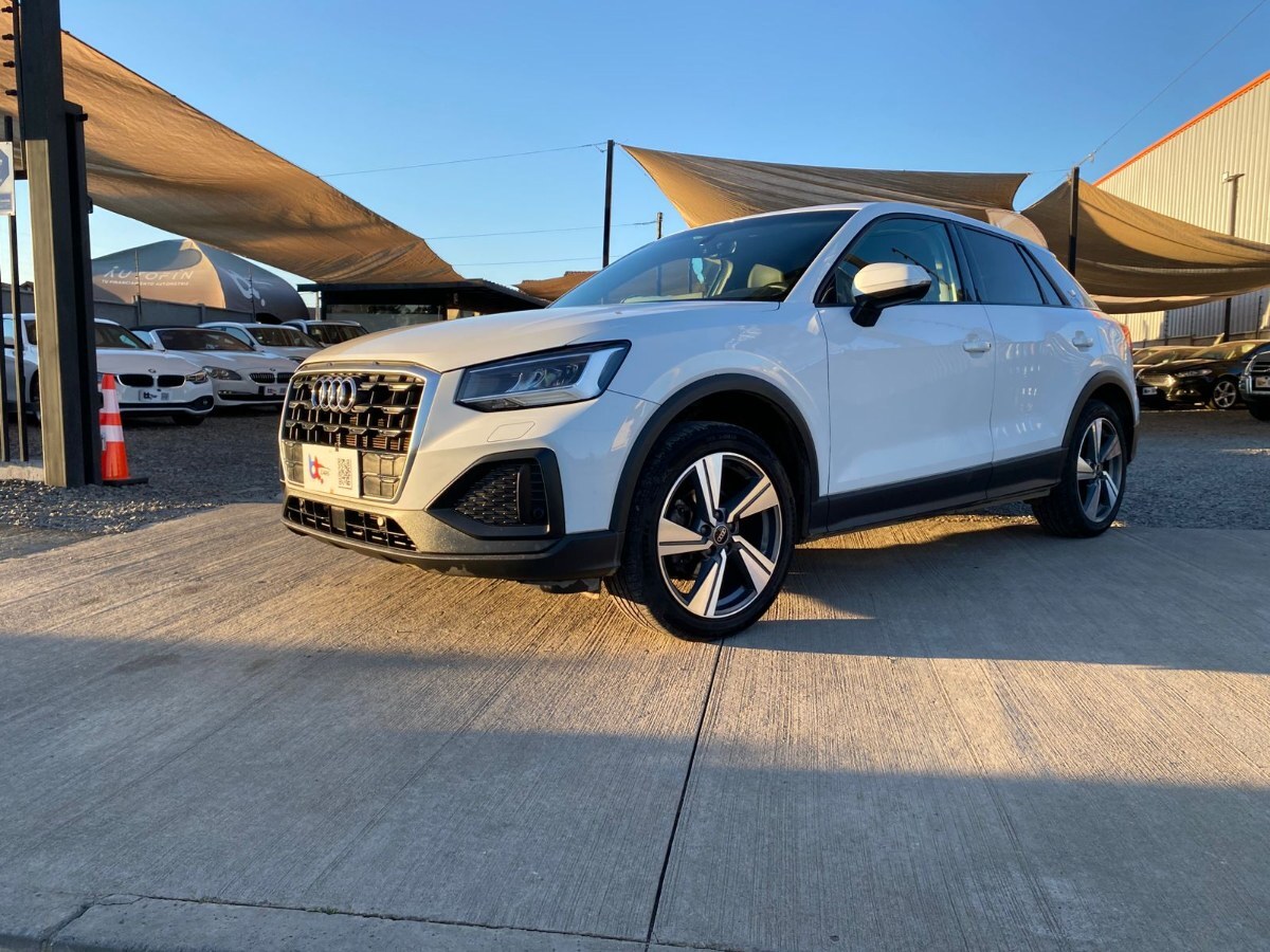 AUDI Q2 35 TFSI 1.4 2022 UNICO DUEÑO - MANTENCIONES AL DIA - DOS LLAVES - FULL MOTOR