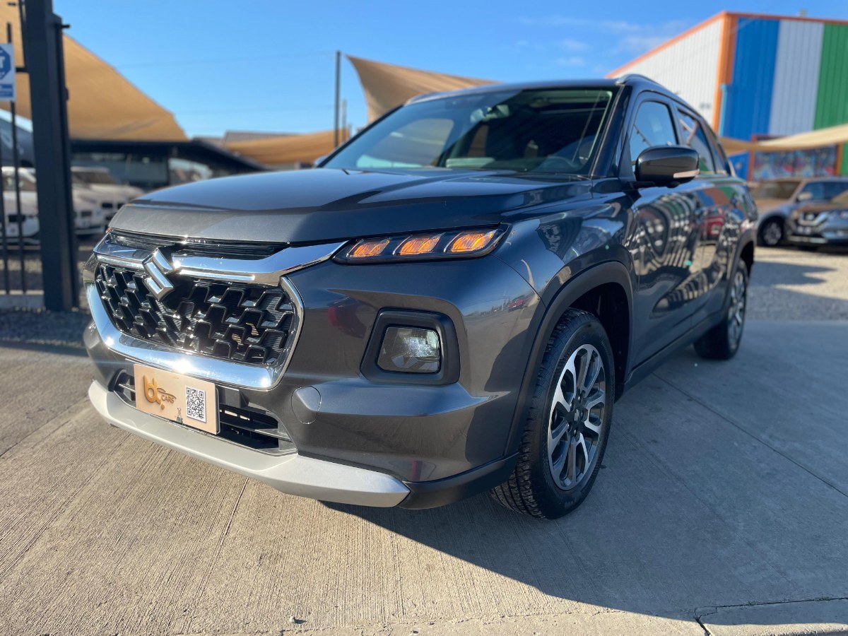 SUZUKI GRAND VITARA 4X4 1.5 AUT 2024 UNICO DUEÑO - MANTENCIONES AL DIA - DOS LLAVES - FULL MOTOR