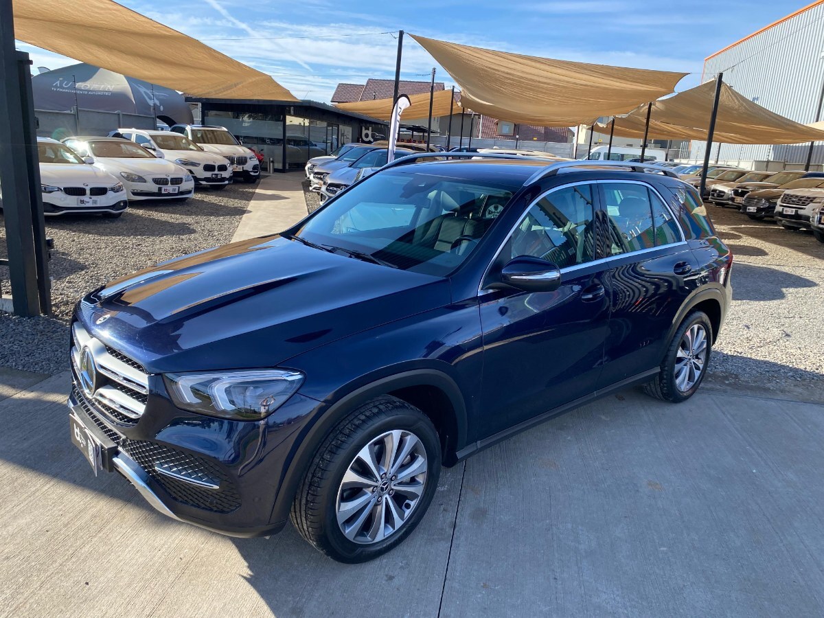 MERCEDES-BENZ GLE 300D 2.0 4X4 2022 UNICO DUEÑO - MANTENCIONES EN LA MARCA - DOS LLAVE - FULL MOTOR