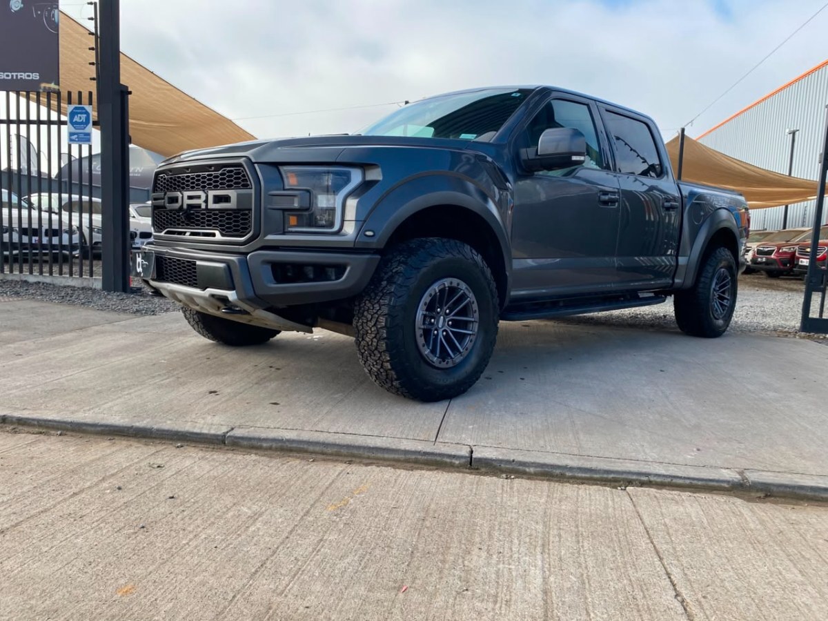 FORD F-150 RAPTOR 4X4 3.5 2020 GRAN ESTADO - MANTENCIONES AL DÍA  - FULL MOTOR
