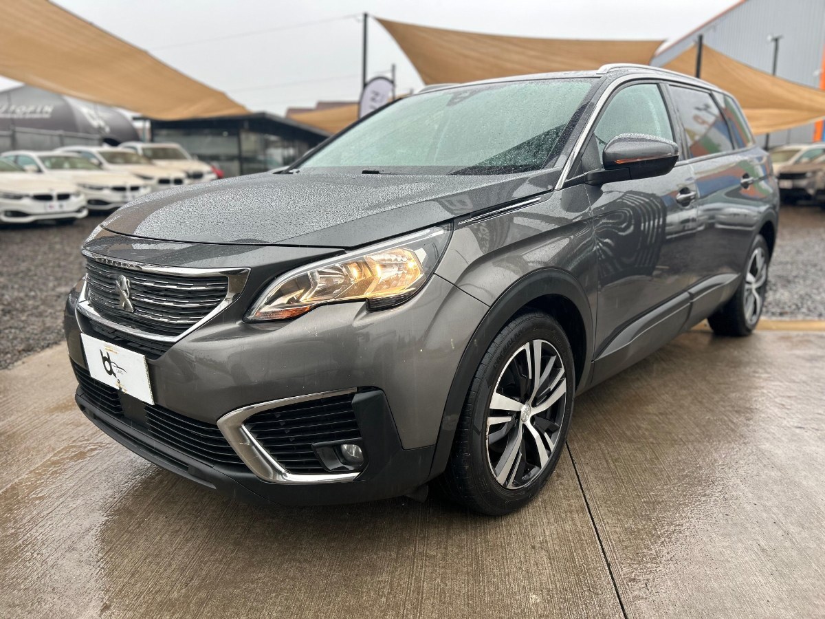PEUGEOT 5008 ACTIVE BLUEHDI 1.5 AT 2019 DOCUMENTACION AL DÍA; EXCELENTE ESTADO. - FULL MOTOR