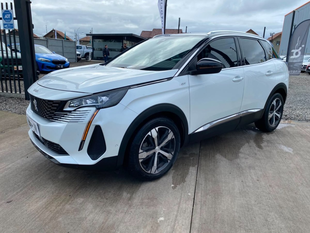 PEUGEOT 3008 PURETECH 180 EAT8 1.6 2023 UNICO DUEÑO - MANTENCIONES EN LA MARCA - DOS LLAVE - FULL MOTOR