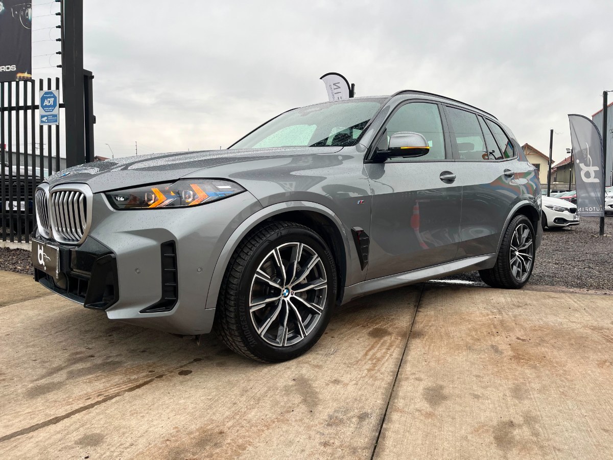 BMW X5 Xdrive 40i MSPORT 2024 UNICO DUEÑO- MANTENCIONES EN LA MARCA - DOS LLAVES - FULL MOTOR