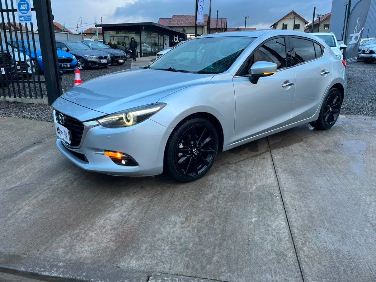 MAZDA 3 2.5 2018 EXCELENTE ESTADO. - FULL MOTOR