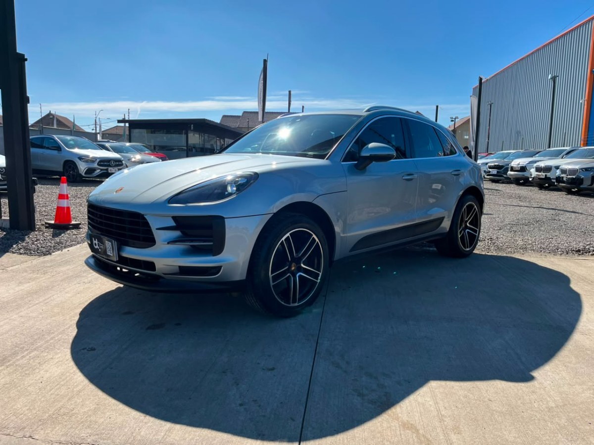 PORSCHE MACAN R4 4X4 2.0 2022 GRAN ESTADO - MANTENCIONES AL DÍA - DOS LLAVES - FULL MOTOR