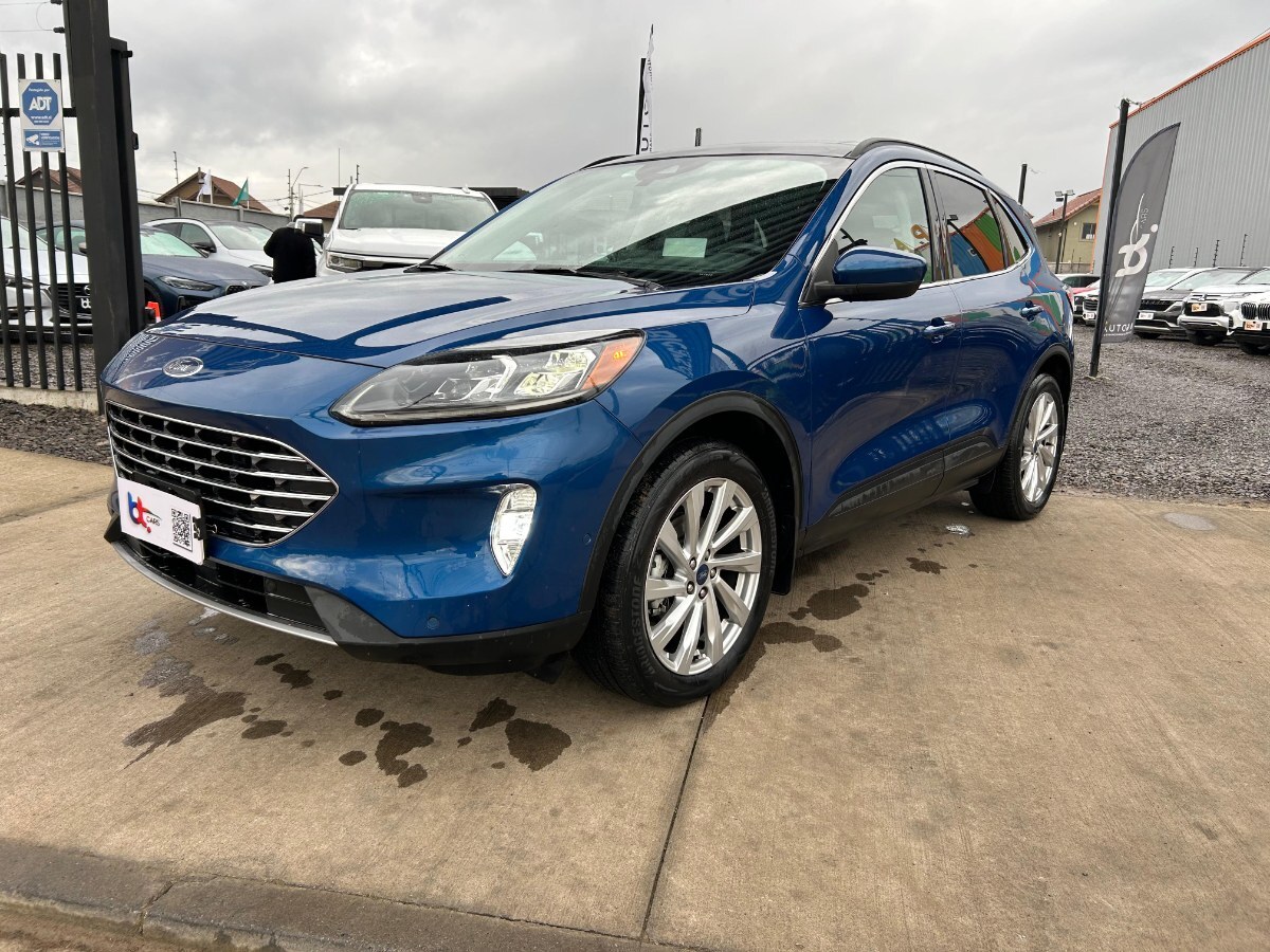 FORD ESCAPE FHEV 2.5 AUT 2023 DOS LLAVES; MANTENCIONES LA MARCA - FULL MOTOR