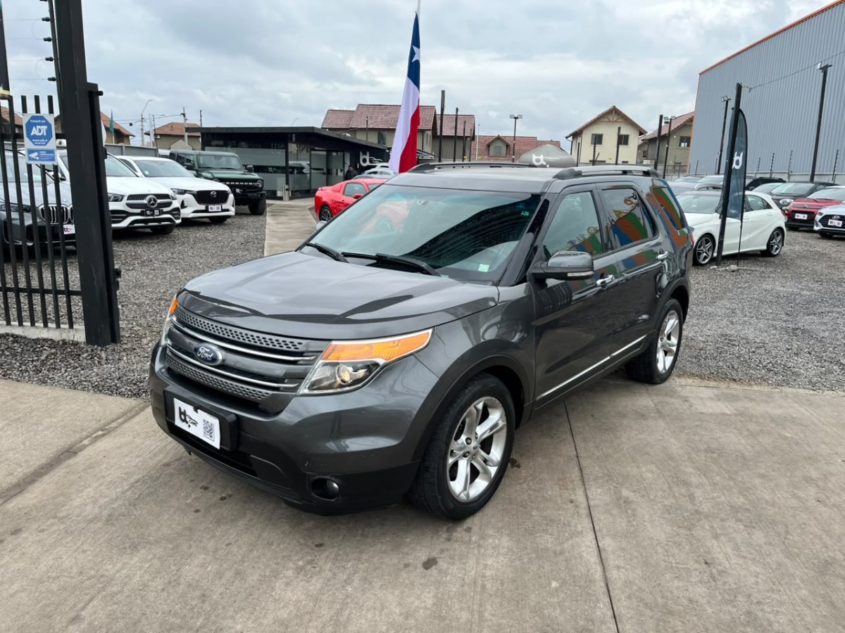 FORD EXPLORER 3.5 LIMITED 2015 GRAN ESTADO - MANTENCIONES AL DÍA - FULL MOTOR