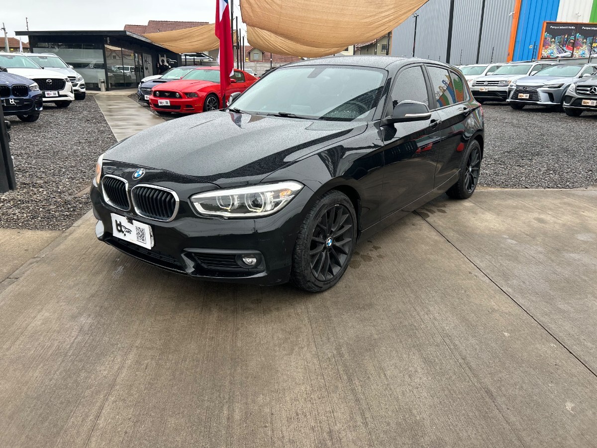 BMW 118I 1.5 2019 GRAN ESTADO - MANTENCIONES AL DÍA - FULL MOTOR