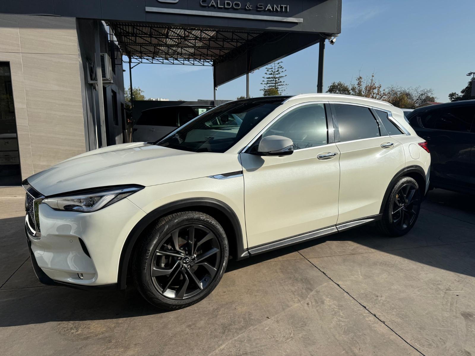 INFINITI QX50 AWD 2.0 AT  2019 MANTENCIONES EN LA MARCA - CALDO SANTI