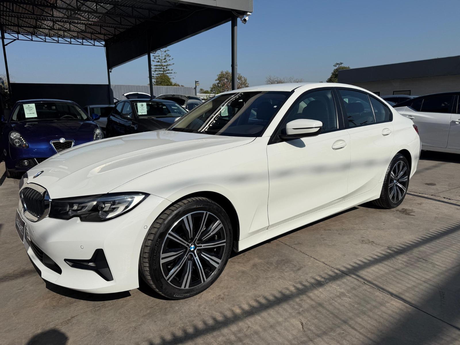 BMW 320D SPORT 2.0 AT DIESEL 2020 BUEN ESTADO, CON SUS 2 LLAVES - 