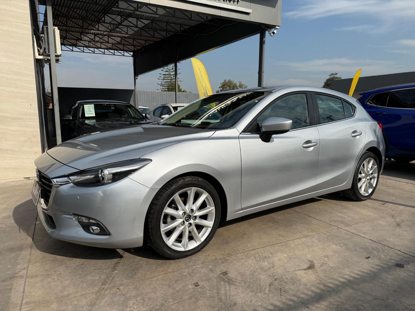MAZDA 3 GT 2.5 AT FULL 2018 BUEN ESTADO, CON SUS 2 LLAVES - CALDO SANTI