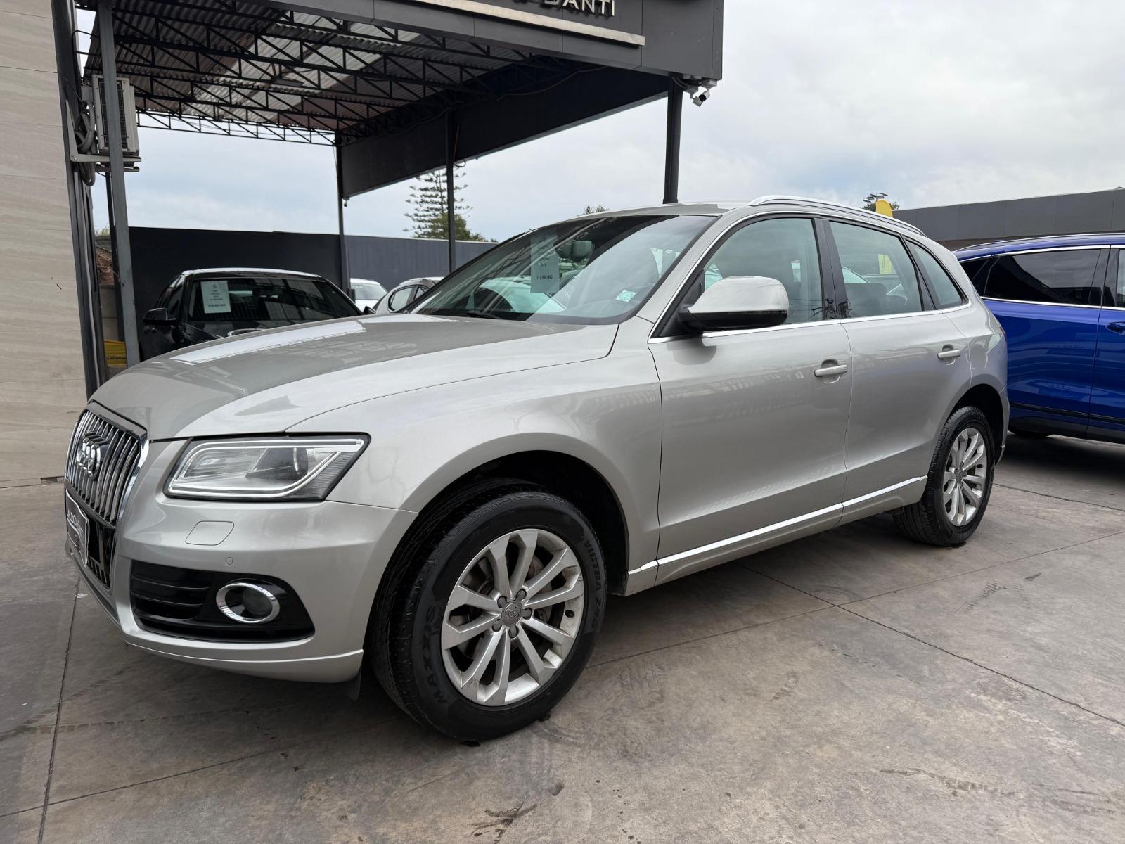 AUDI Q5 QUATTRO 2.0 AT DIESEL 2013 BUEN ESTADO, CON SUS 2 LLAVES - CALDO SANTI