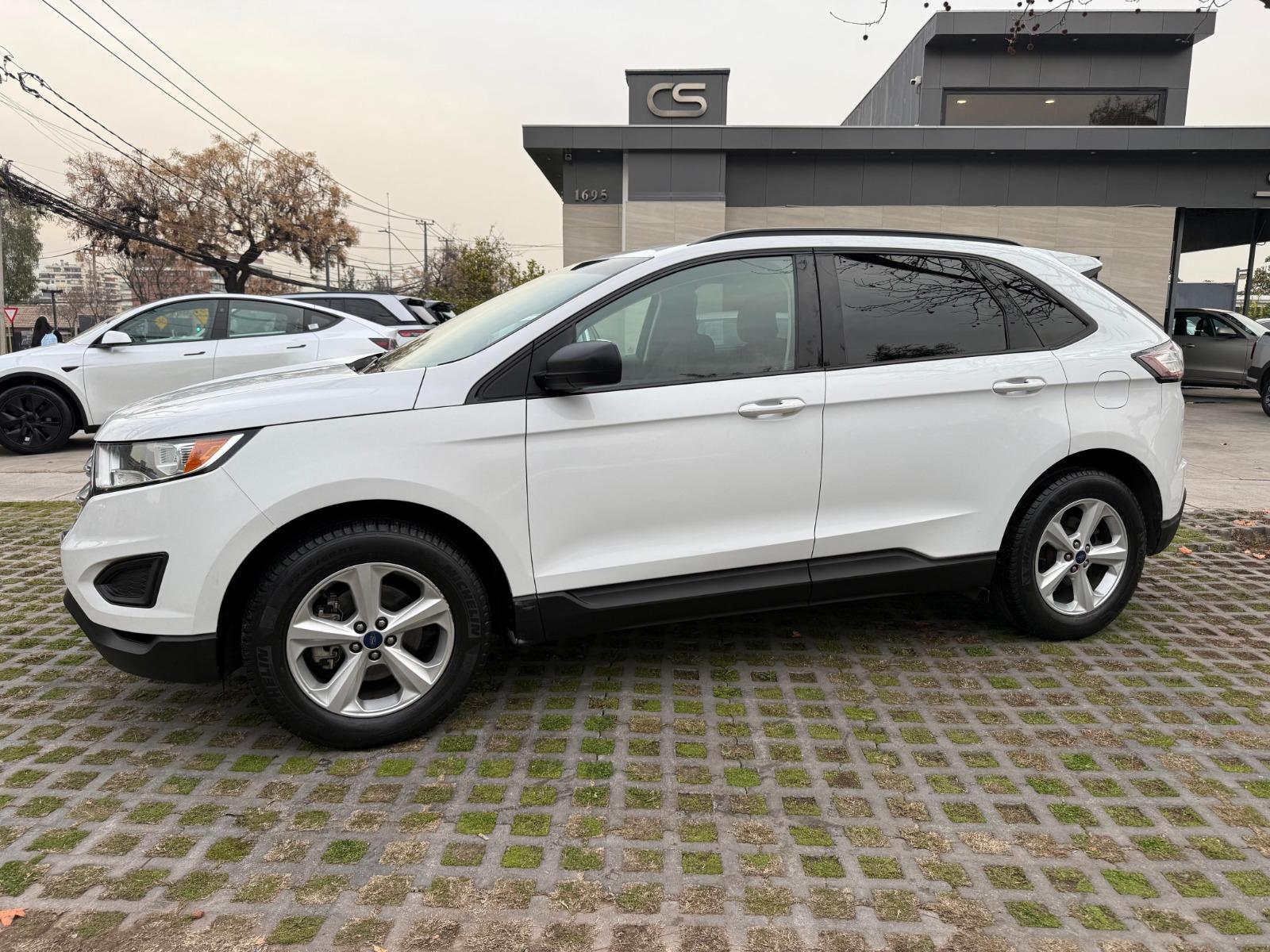 FORD EDGE 2.0 AT ECOBOOST  2018 BUEN ESTADO, CON SUS 2 LLAVES - CALDO SANTI