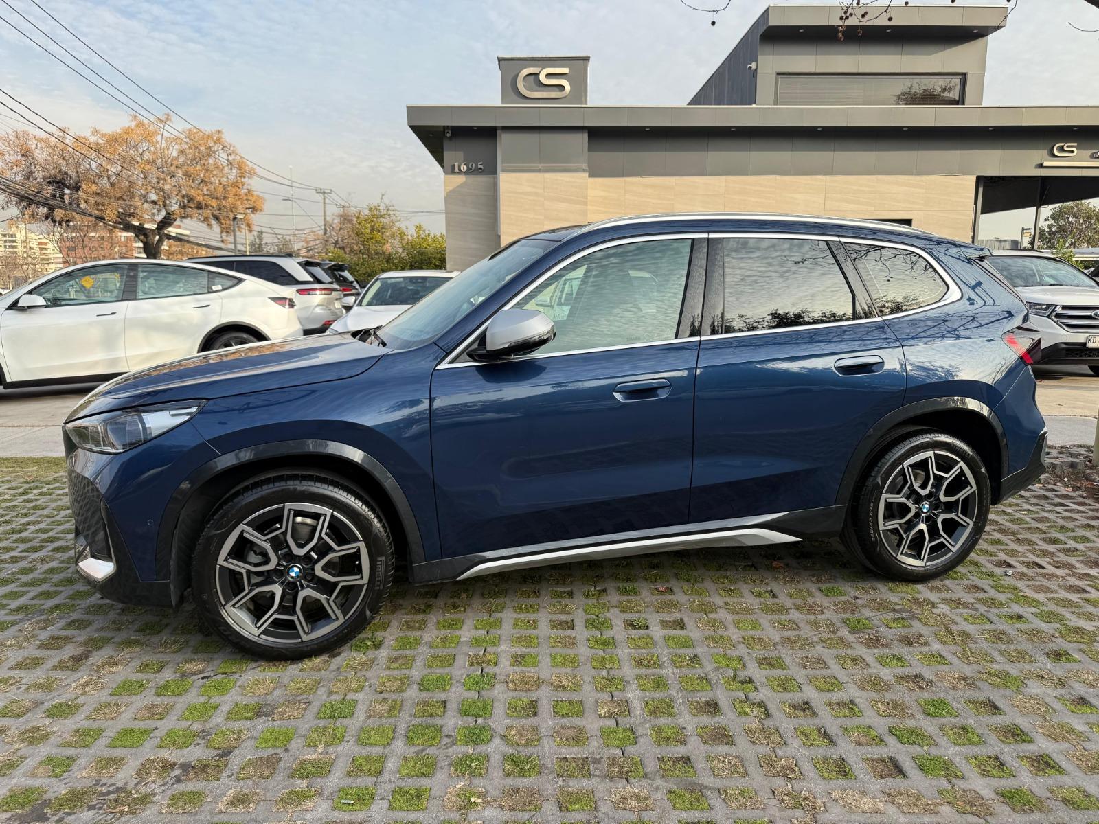 BMW X1 SDRIVE18I XLINE1.5 AT TURBO 2023 MANTENCIONES EN LA MARCA  - CALDO SANTI