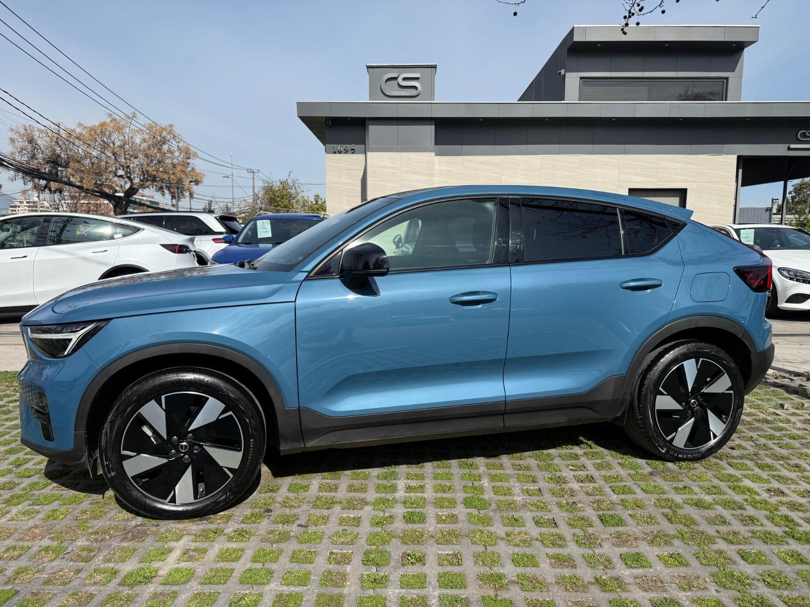 VOLVO C40 P6 RECHARGE AUT ELECTRICO 2024 BUEN ESTADO, CON SUS 2 LLAVES - 