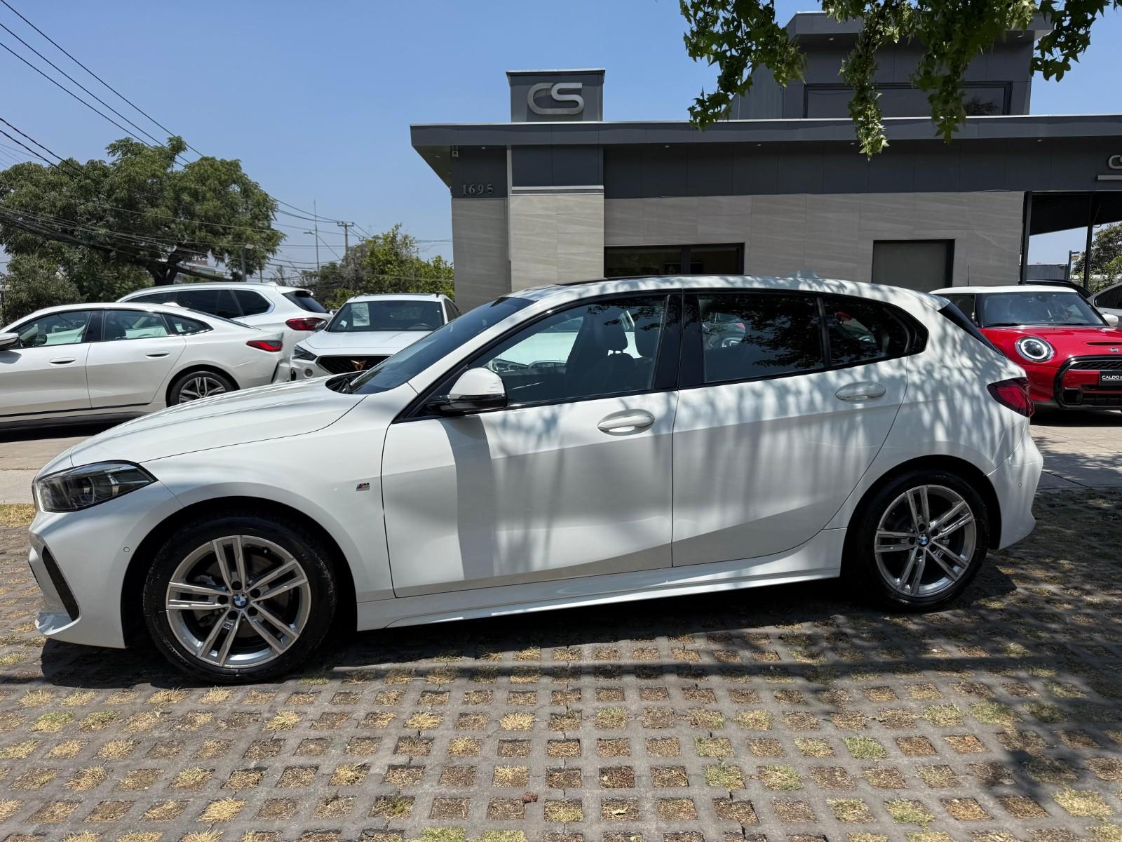 BMW 118I M SPORT 1.5 AT  2024 BUEN ESTADO - CALDO SANTI