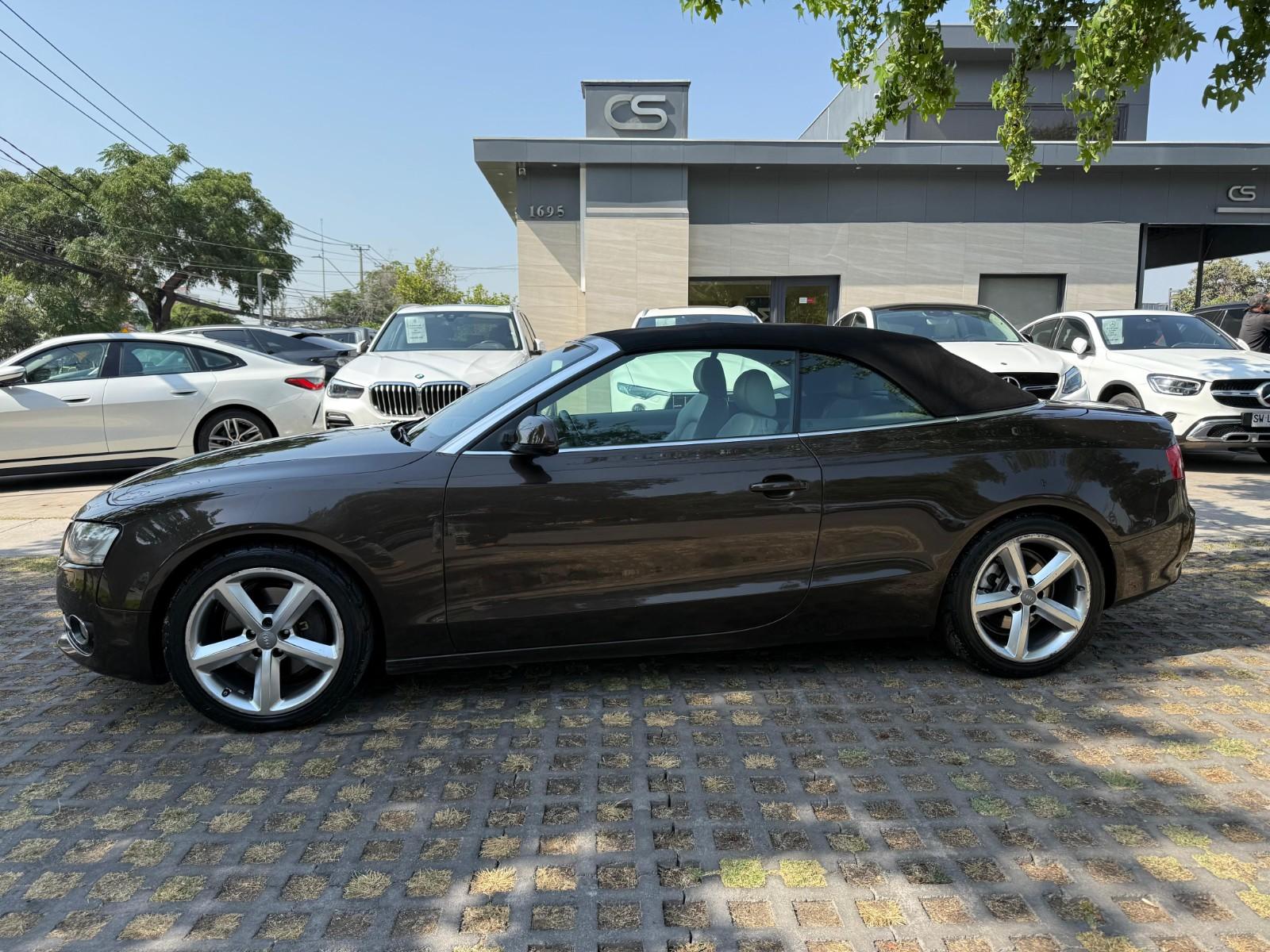 AUDI A5 CABRIOLET 2.0 AT TURBO QUATTRO 2012 BUEN ESTADO - CALDO SANTI