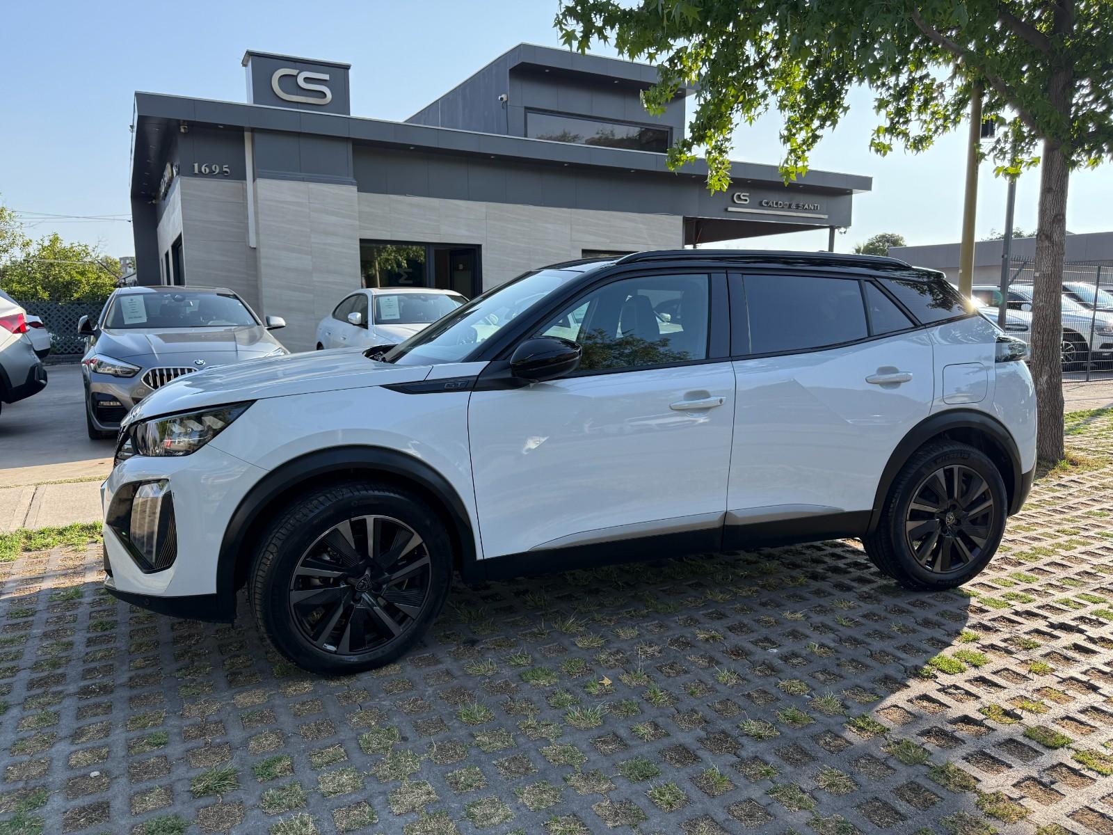 PEUGEOT 2008 GT BLUEHDI 1.5 AUT 2024 Poco Kilometraje - CALDO SANTI