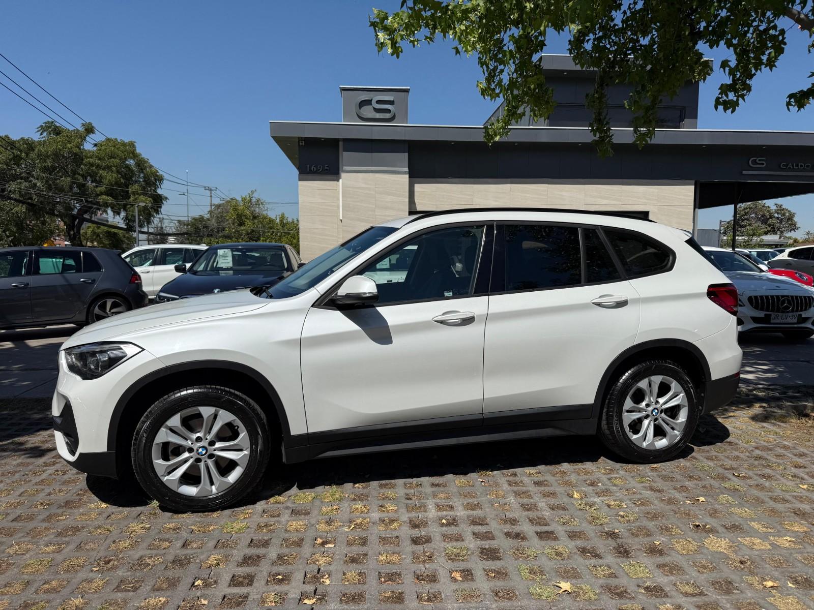 BMW X1 SDRIVE18I 1.5 AT  2022 BUEN ESTADO, MANTENCIONES AL DIA - FULL MOTOR
