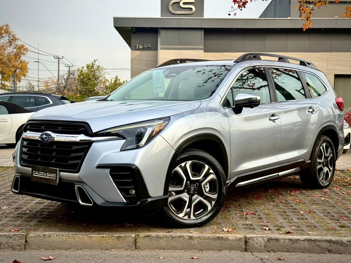 SUBARU EVOLTIS TOURING EYESIGHT AWD 2.4 AT 2024 UNICO DUEÑO, 3 CORRIDAS DE ASIENTO - FULL MOTOR