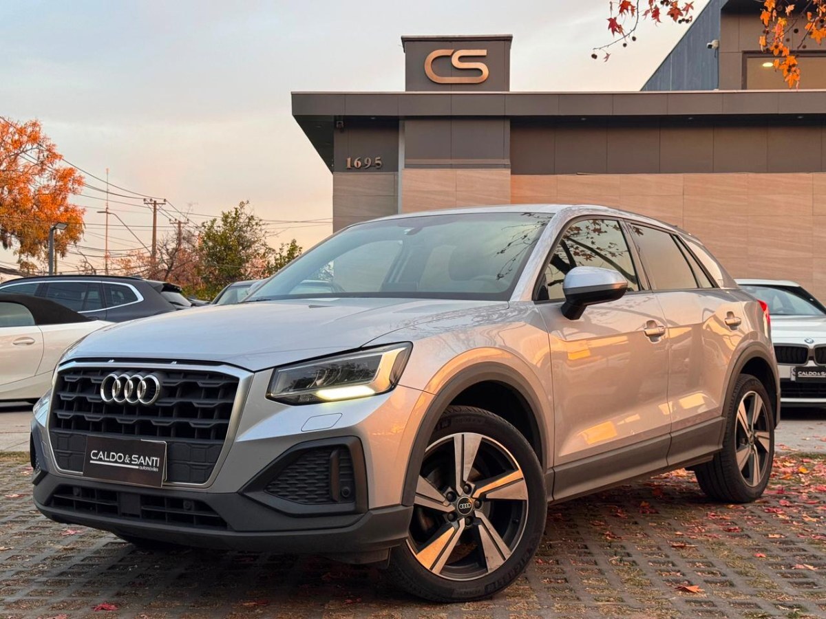 AUDI Q2 35 TFSI 1.4 AT 2021 2 Dueños - CALDO SANTI