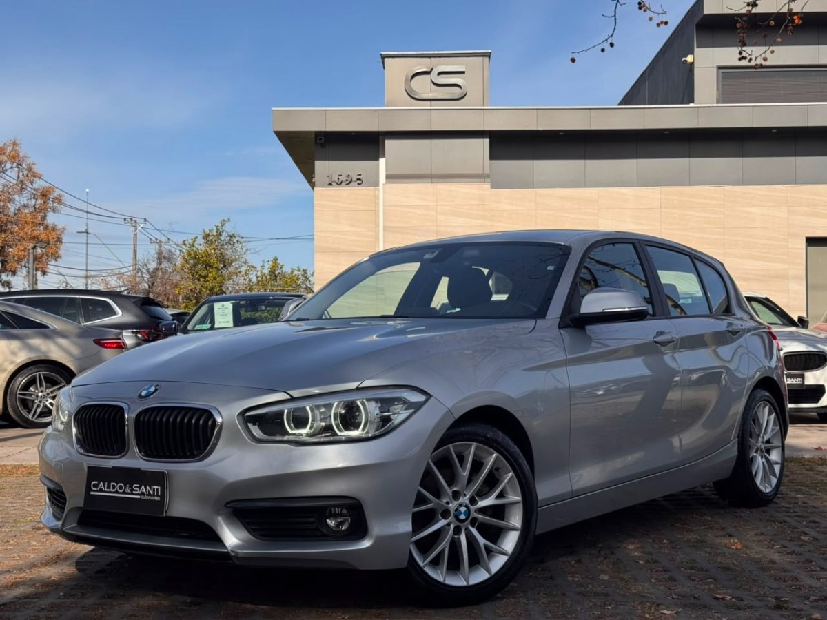 BMW 118 MILLENNIAL 1.5 AT TURBO 5PTAS 2019 BUEN ESTADO, CON SUS 2 LLAVES - FULL MOTOR
