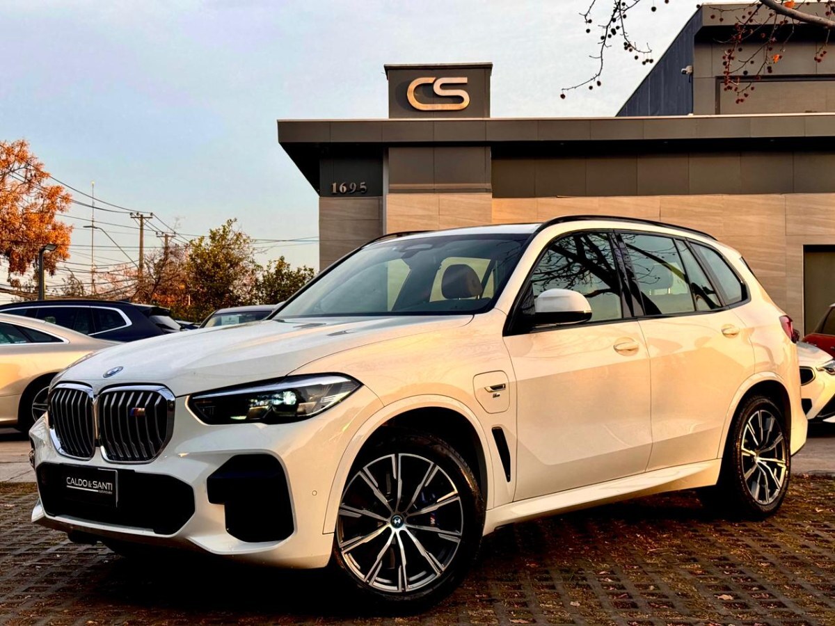 BMW X5 XDRIVE 45E M SPORT 3.0 AT 2022 Hibrida Enchufable - FULL MOTOR
