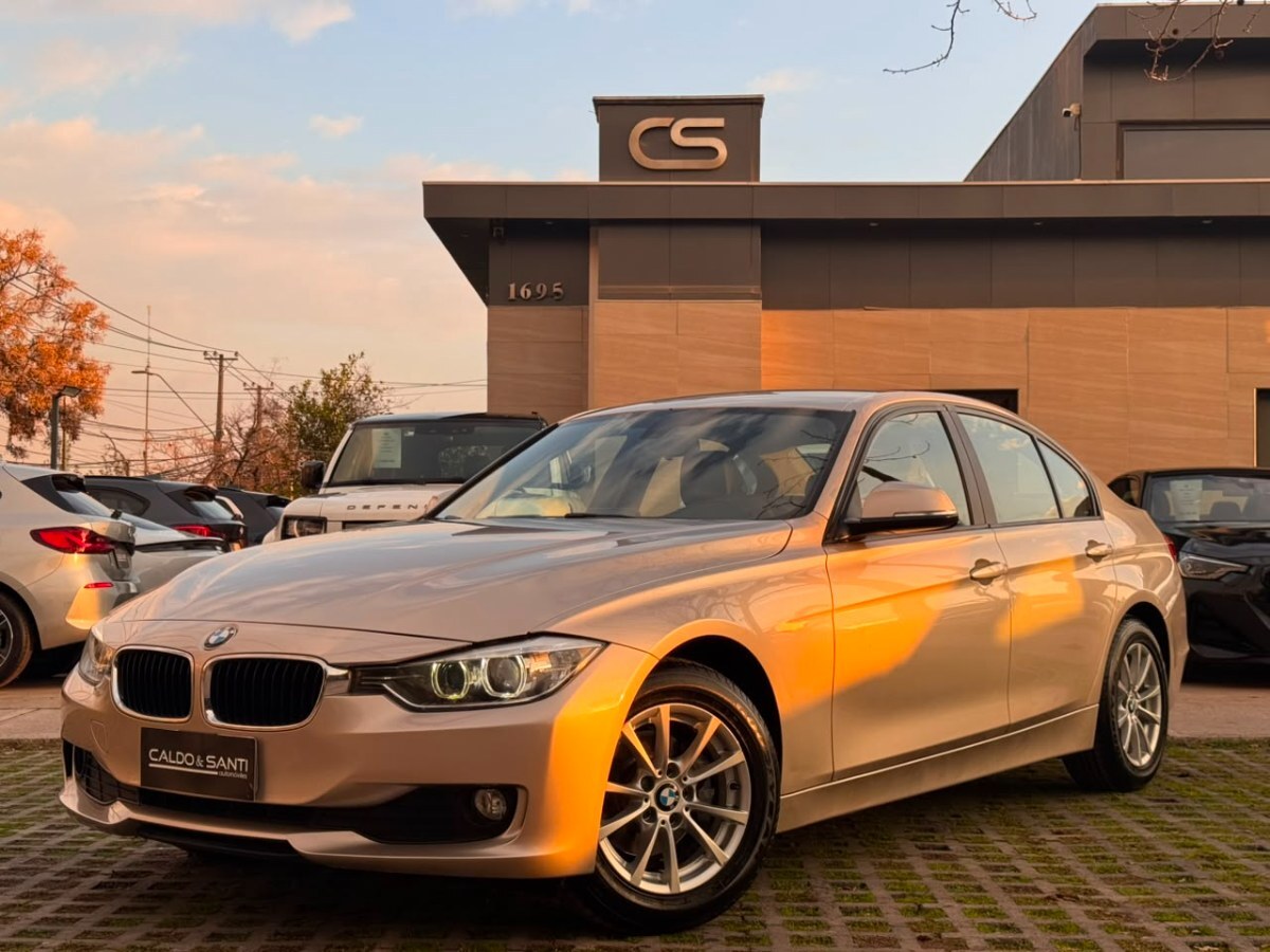 BMW 316I 1.6 AT  2014 BUEN ESTADO, CON SUS 2 LLAVES - FULL MOTOR