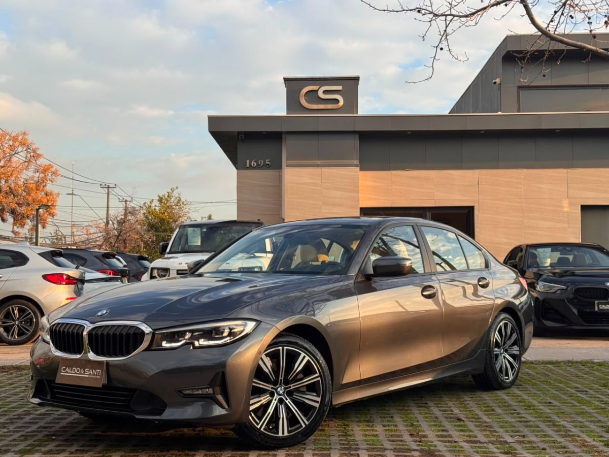 BMW 330I LIMITED 2.0 AUT 2021 IMPECABLE ESTADO, UNICO DUEÑO - FULL MOTOR
