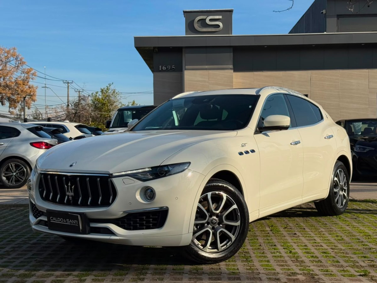 MASERATI LEVANTE GT 2.0 HYBRID 4X4 2022 2 DUEÑOS IMPECABLE - FULL MOTOR