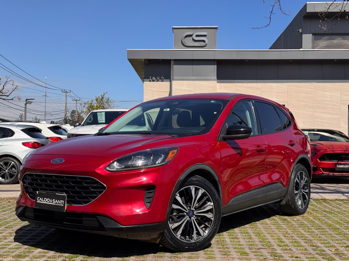 FORD ESCAPE 2.5 AT HIBRIDA 2023 BUEN ESTADO, CON SUS 2 LLAVES - FULL MOTOR