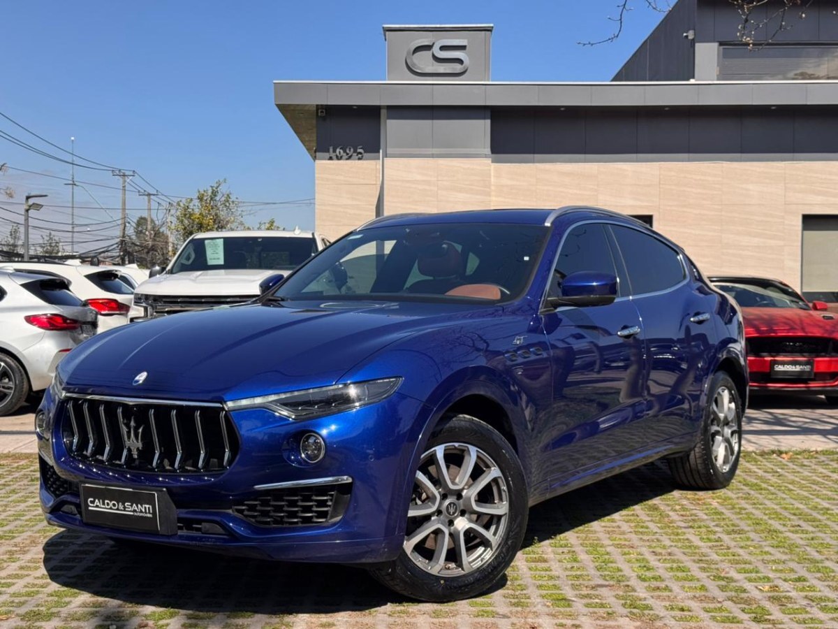 MASERATI LEVANTE GT 2.0 AT 4X4  2023 4 NEUMATICOS NUEVOS  - FULL MOTOR