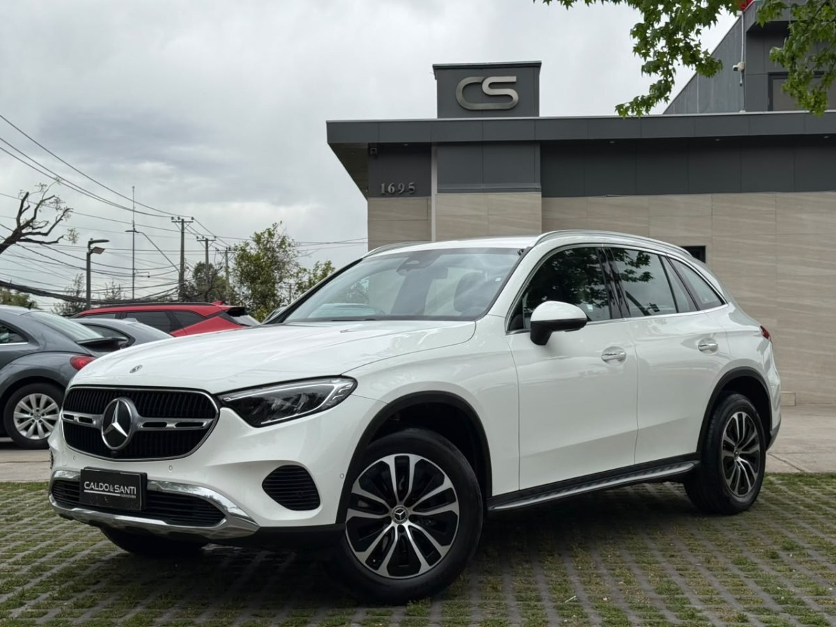 MERCEDES-BENZ GLC 220D 4MATIC 2.0 AUT 2025 UNICO DUEÑO, 2 LLAVES - FULL MOTOR