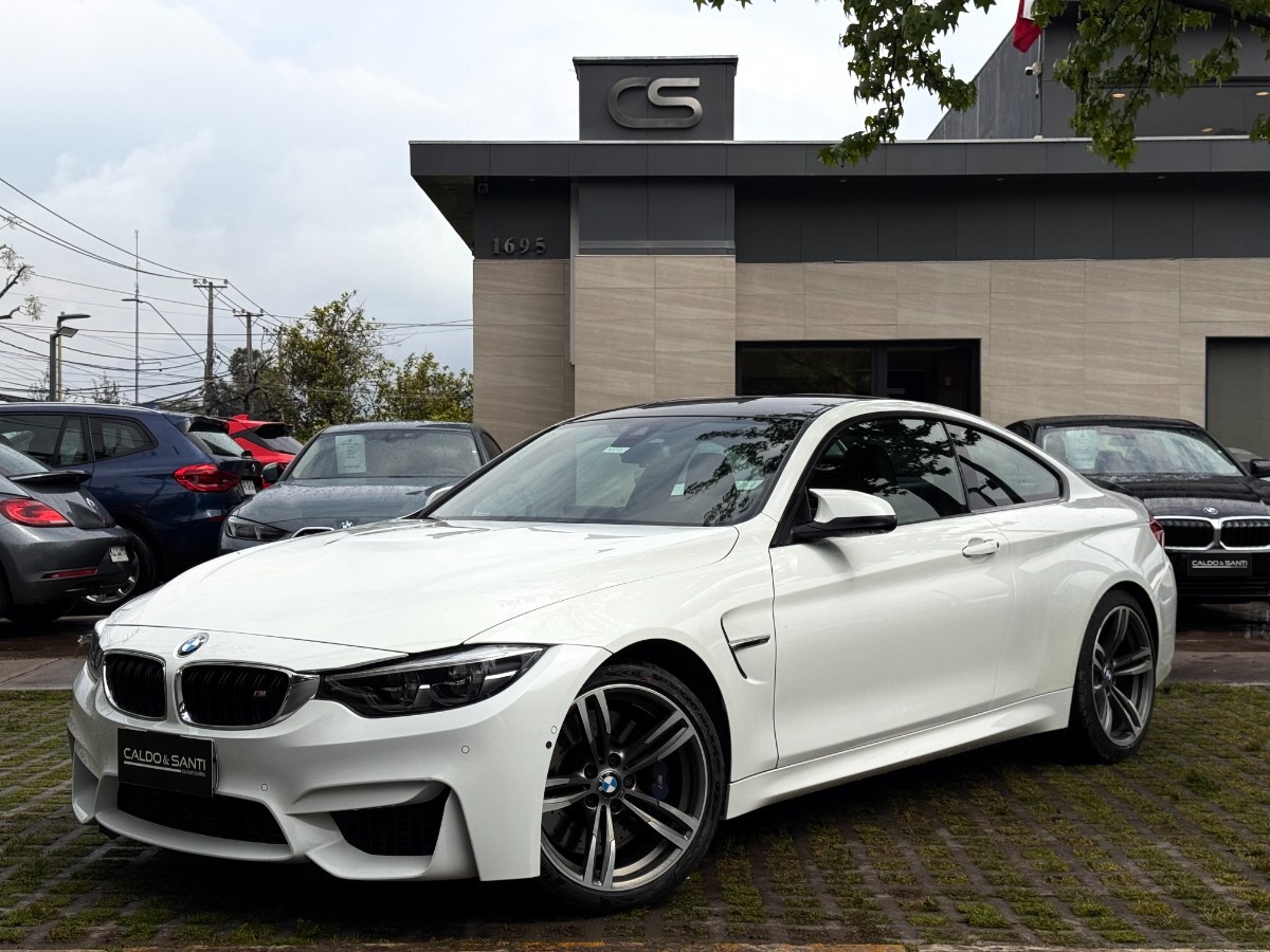 BMW M4 COUPÉ 3.0 AT 2019 EXCELENTE ESTADO - CALDO SANTI