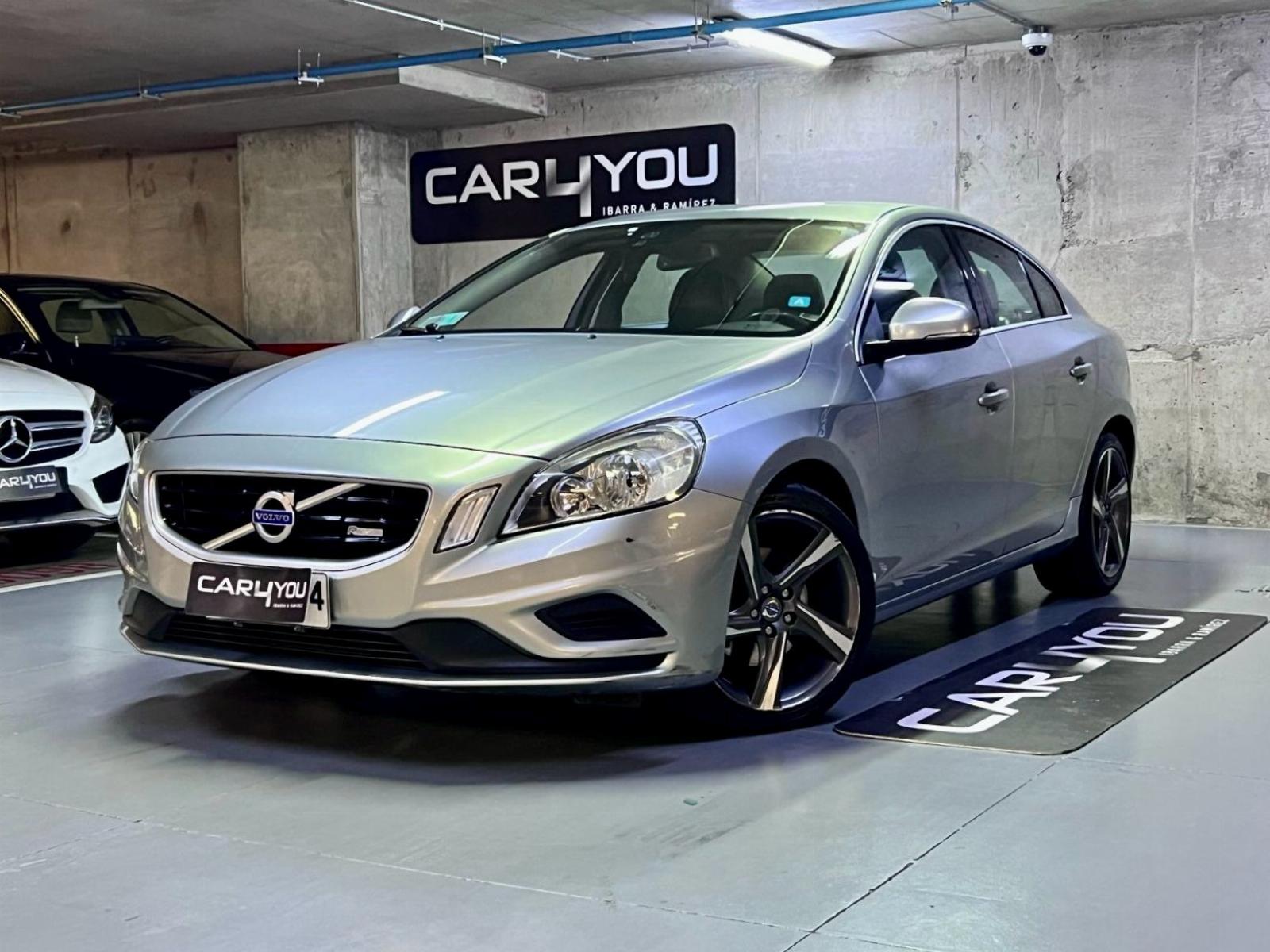 VOLVO S60 R DESIGN T4 2014 2.000 CC - 