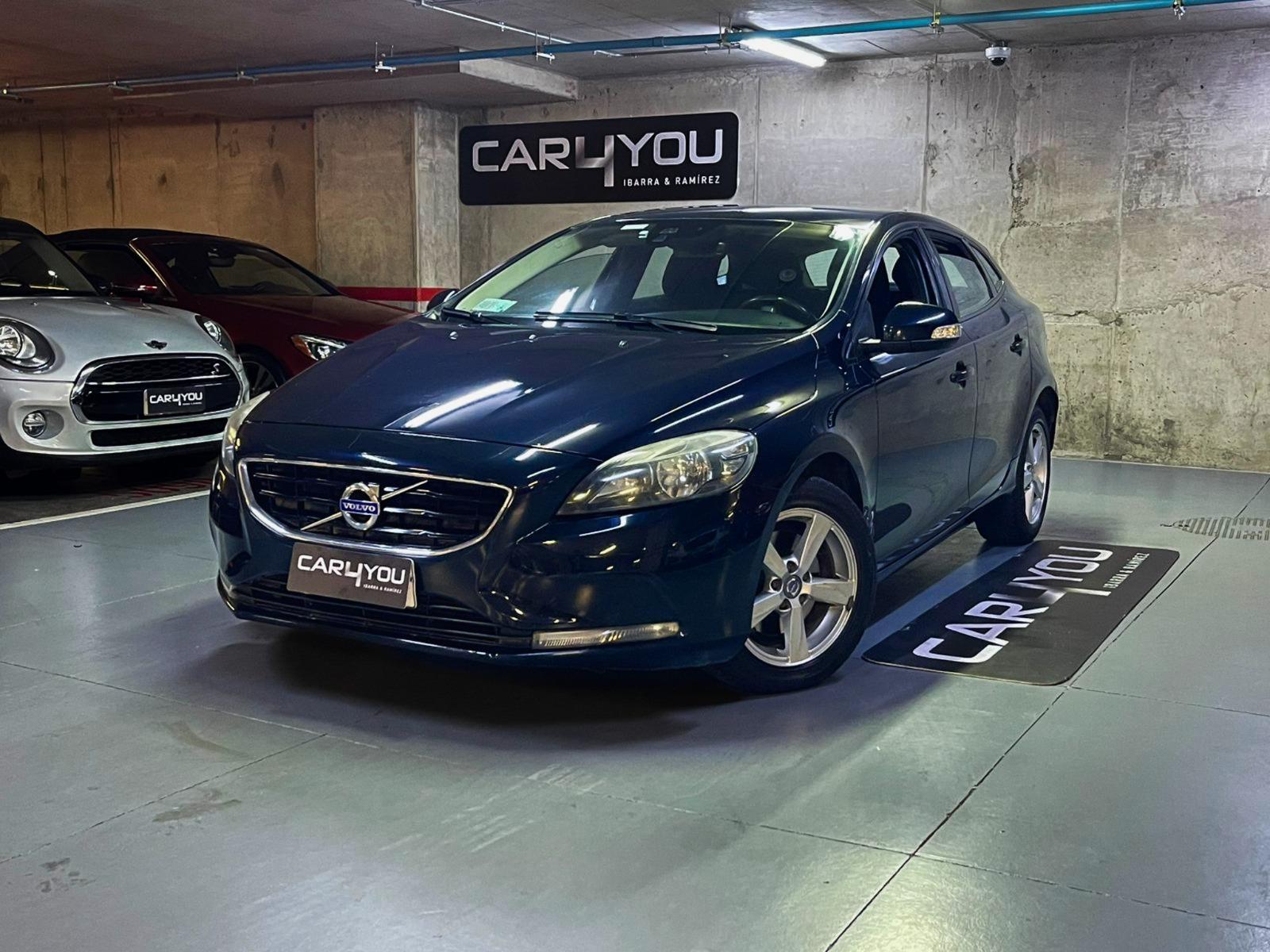 VOLVO V40 D2 COMFORT DIESEL 2.0 2016  - 