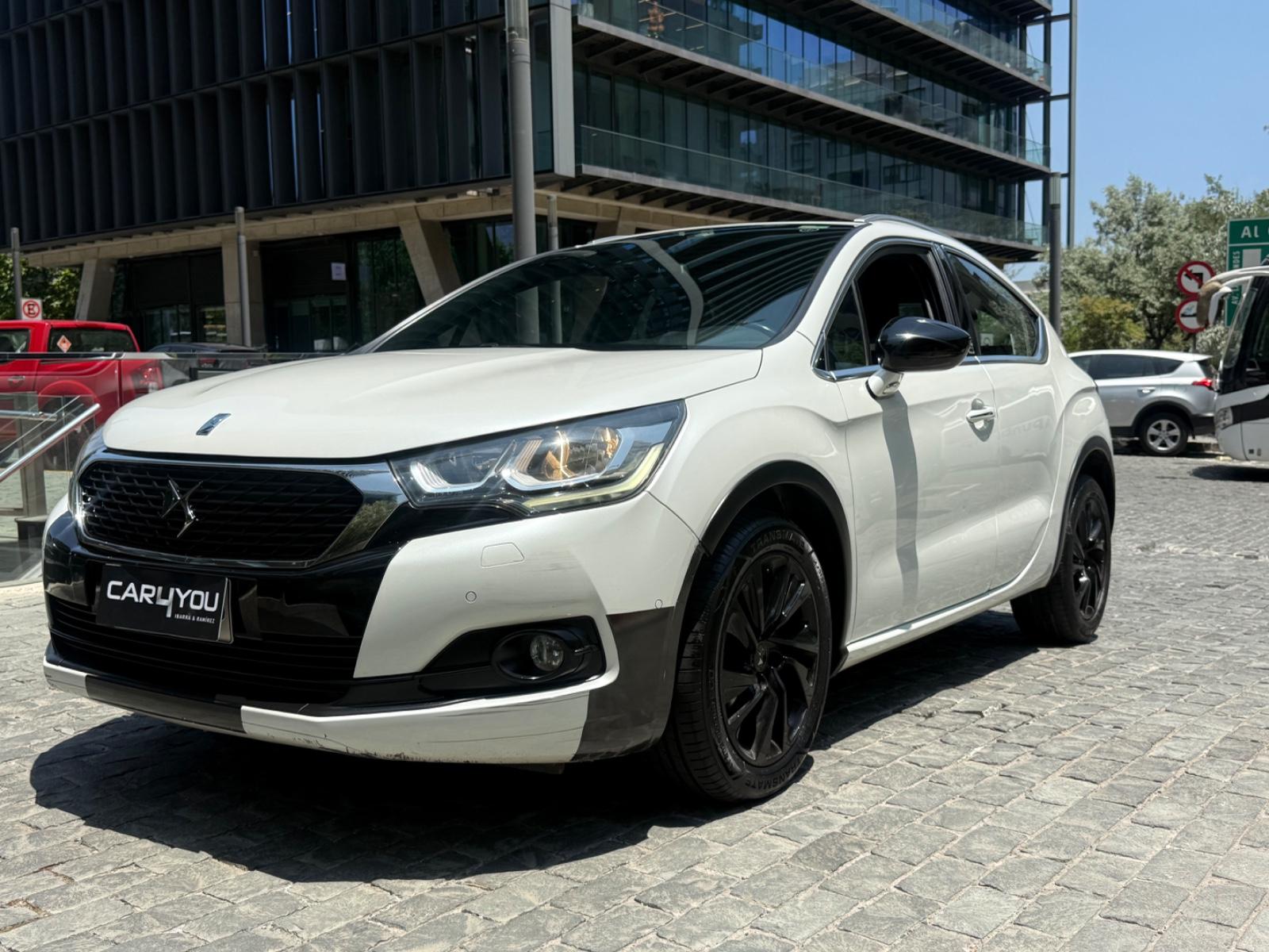 DS AUTOMOBILES DS 4 CROSSBACK BLUE HDI AT 2017 Automatico Diesel - FULL MOTOR