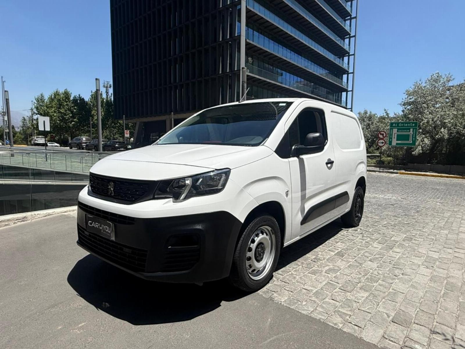 PEUGEOT PARTNER HDI 92 L1 1.6 2021 2 DUEÑOS - FULL MOTOR