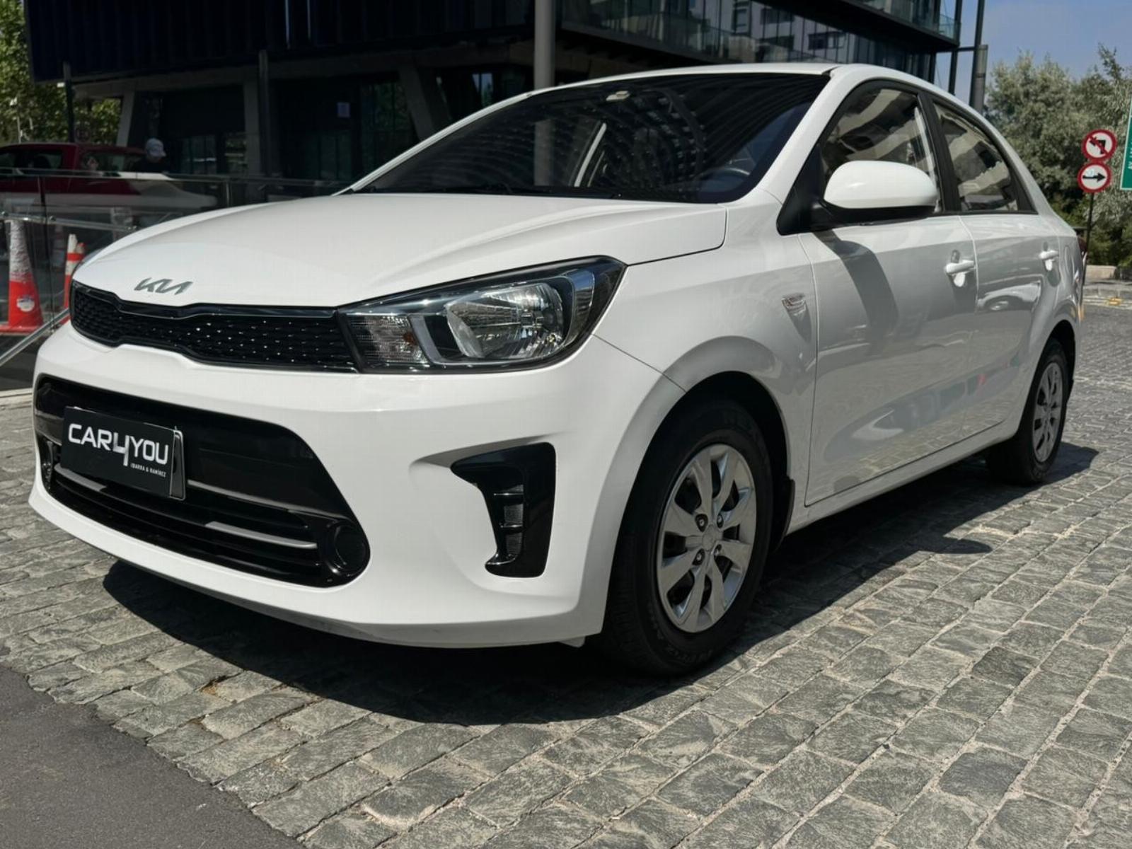 KIA SOLUTO 1.4 2022 SÓLO 48.400 KILÓMETROS - FULL MOTOR
