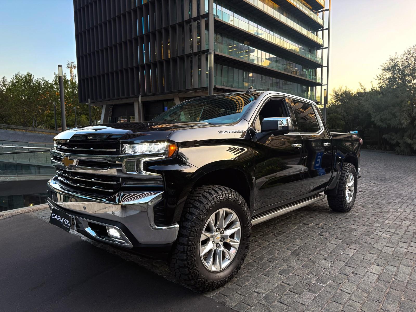 CHEVROLET SILVERADO LTZ DC 4WD 5.3 2022 UN DUEÑO - FULL MOTOR