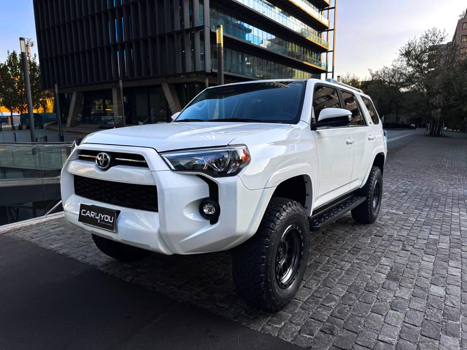 TOYOTA 4 RUNNER 4.0 SR5 MV AUTO 4WD 2021 TODAS SUS MANTENCIONES EN LA MARCA - FULL MOTOR