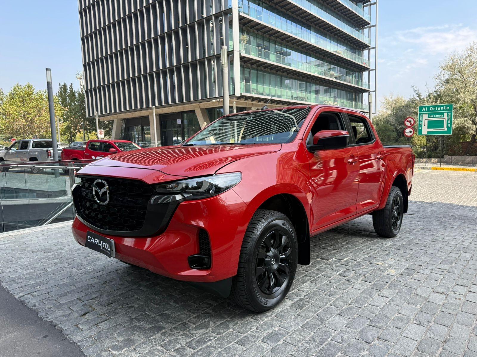 MAZDA BT-50 3.0 DSL CORE AUTO 4WD 2025 ÚNICO DUEÑO - FACTURABLE - FULL MOTOR