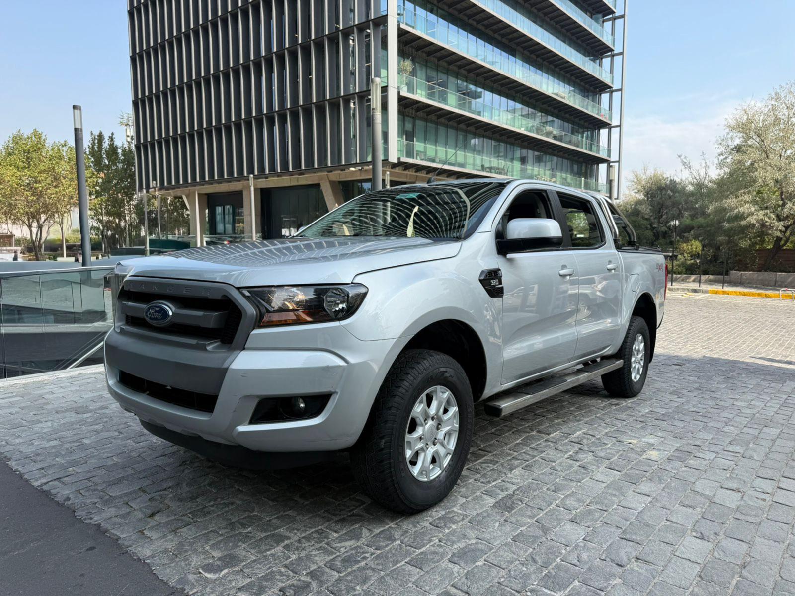 FORD RANGER 3.2 DIESEL 2019 ÚNICO DUEÑO - FULL MOTOR