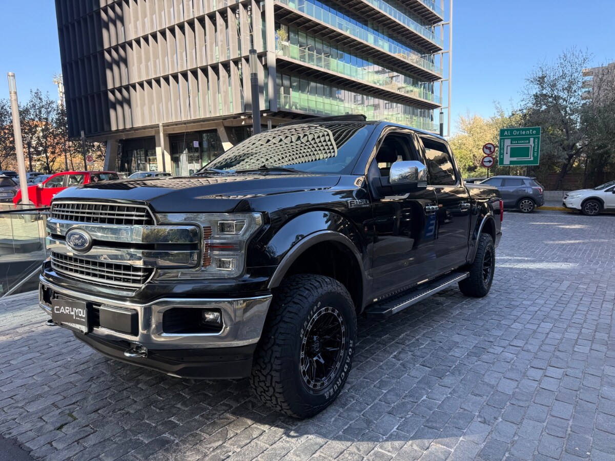 FORD F-150 LARIAT LUXURY 2020 5.0 CC.  EQUIPO ADICIONAL - CAR4YOU